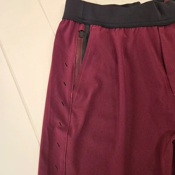 NEW Ten Thousand The Interval Shorts 7" Unlined‎ Men's Size SMALL Maroon - Picture 4 of 12